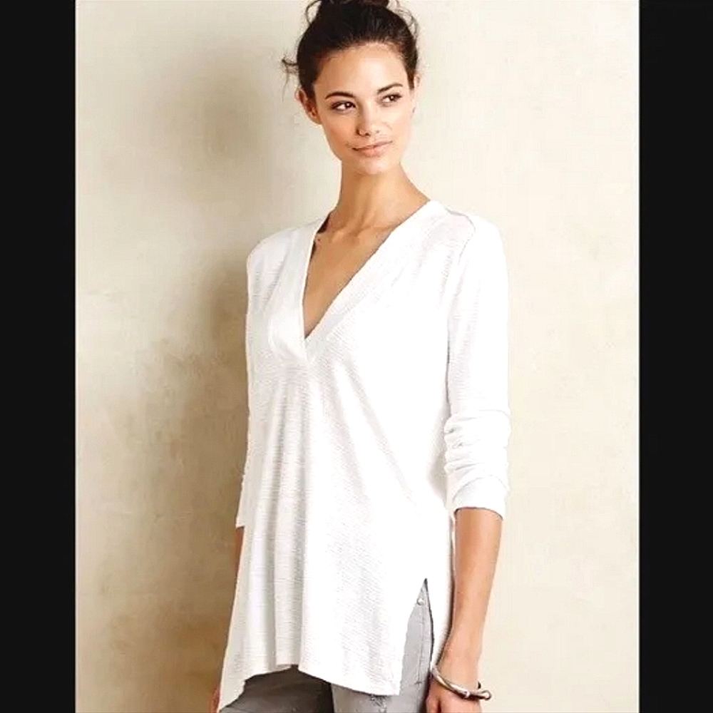 White Anthropologie Sol Angeles Deep V-Neck Tunic Sweater Top Whi…